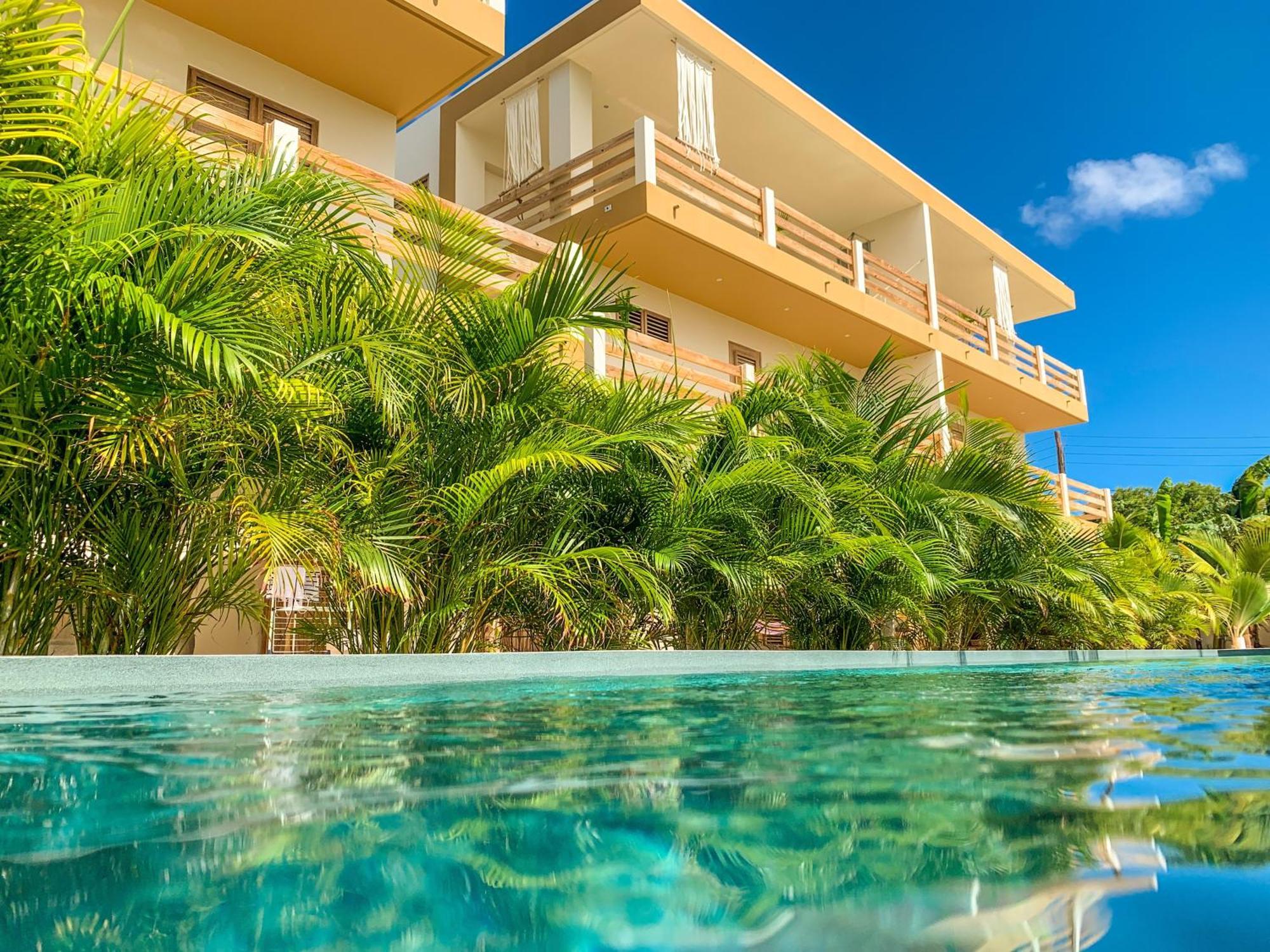 Isla Penthouse & Garden Apartments Bonaire Playa Exterior photo