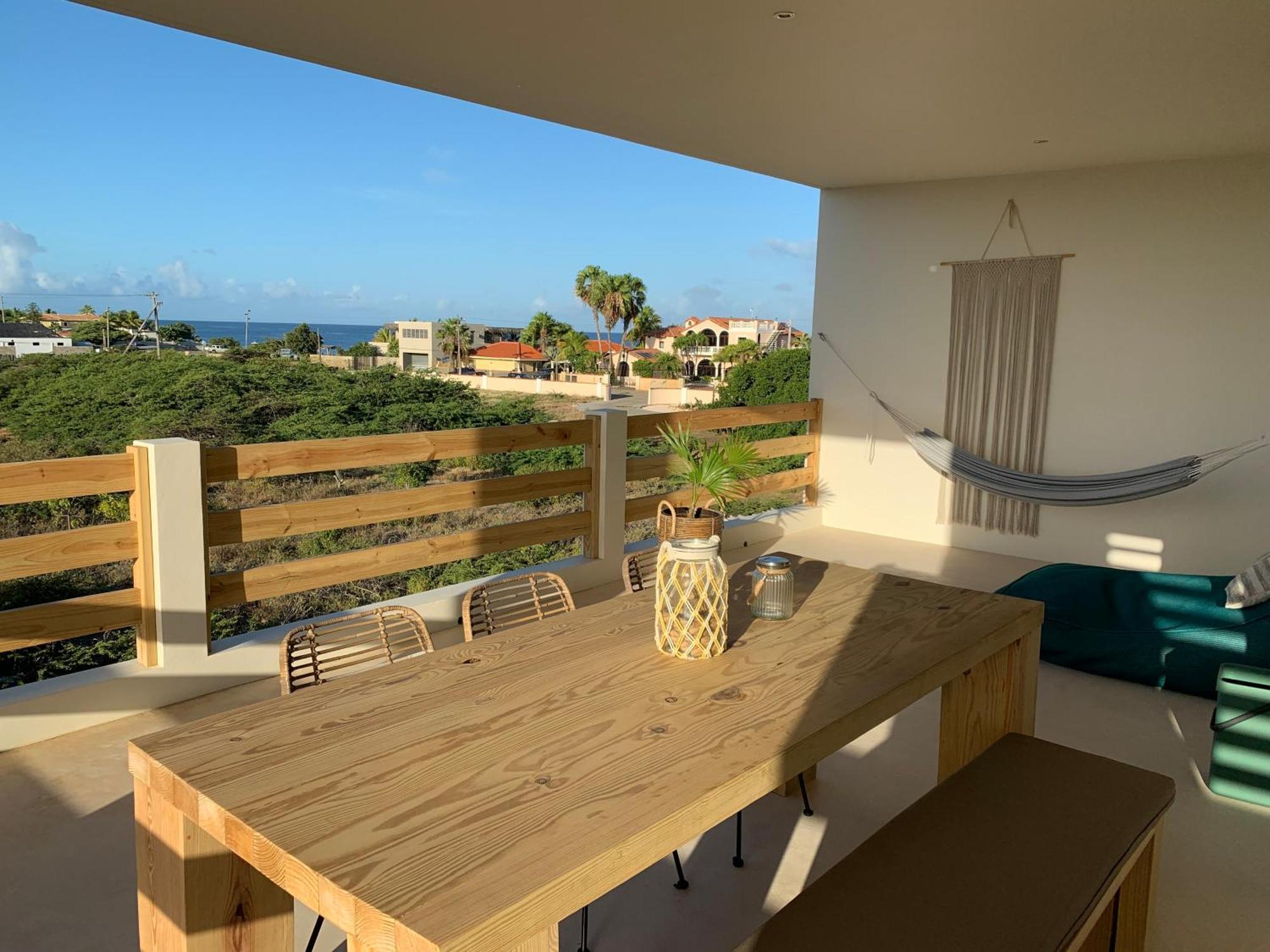 Isla Penthouse & Garden Apartments Bonaire Playa Exterior photo